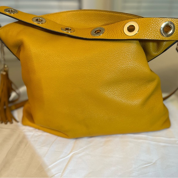 Michael Kors Large Leather Brooklyn Shoulder Bag in Yellow - Picture 2 of 12